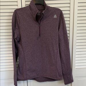 Reebok Women’s Med Athletic Top Long Sleeve Stretchy Pullover Partial Zip Purple